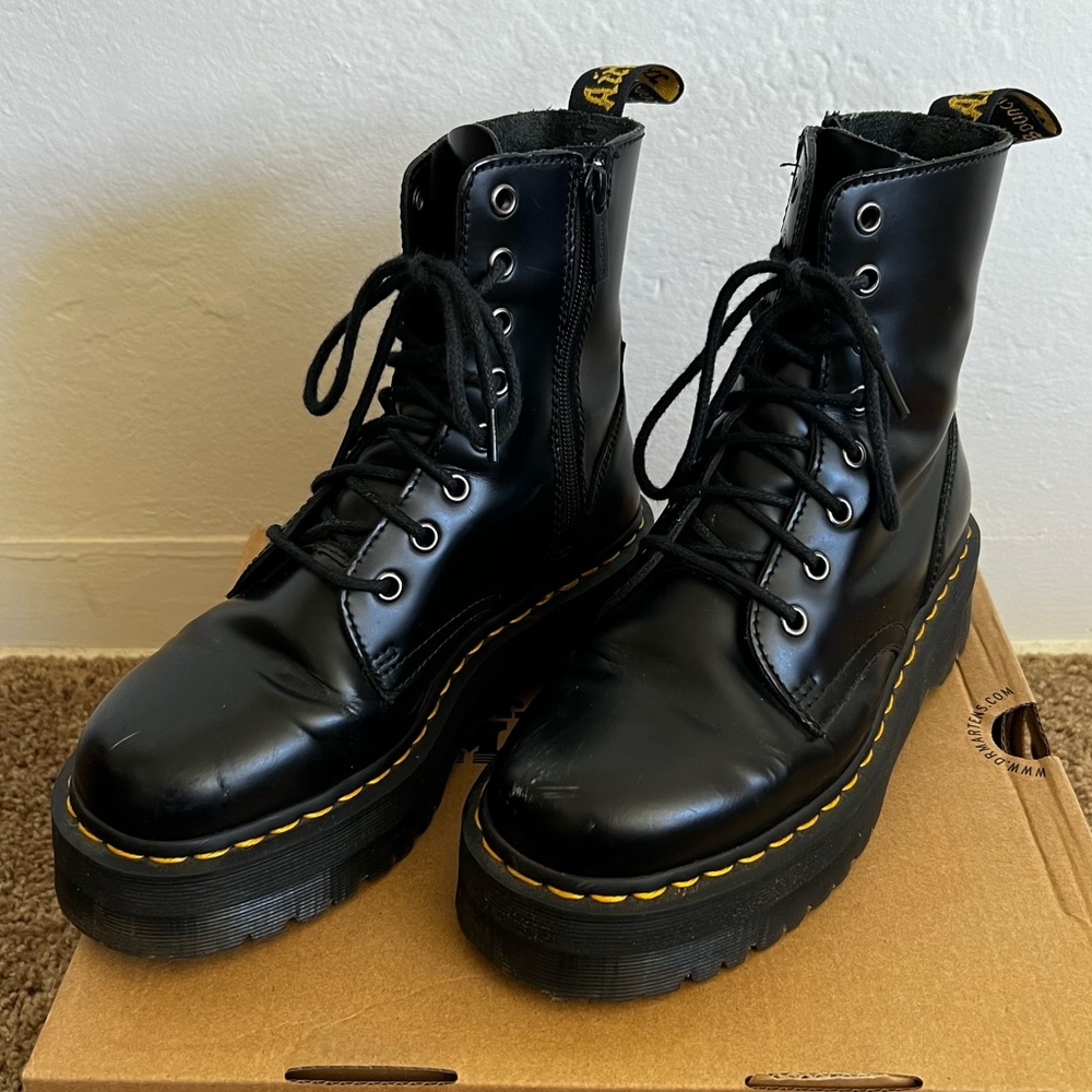 Dr. Martens Jadon Platform Boot